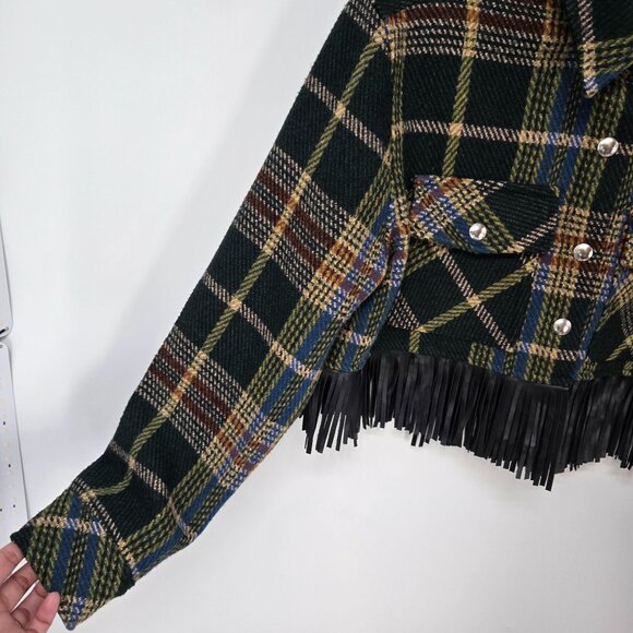 Blank NYC Green Plaid Crop Shacket with Fringe Jacket Women's Size Small FLAWED - Picture 4 of 11
